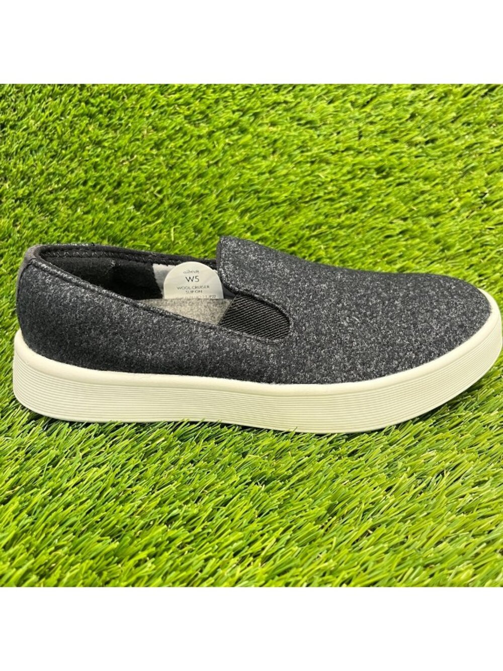 Allbirds Wool Cruiser Slip-On Womens Size 5 Black White Casual Shoes Sneakers